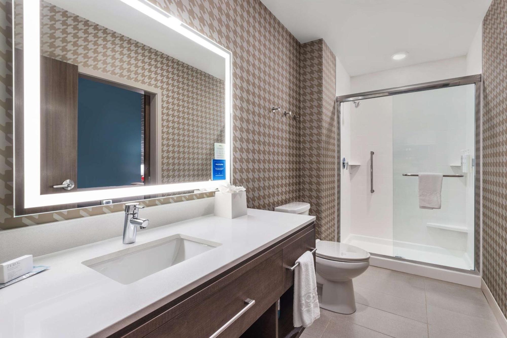 Home2 Suites By Hilton Cedar Rapids Westdale Kültér fotó