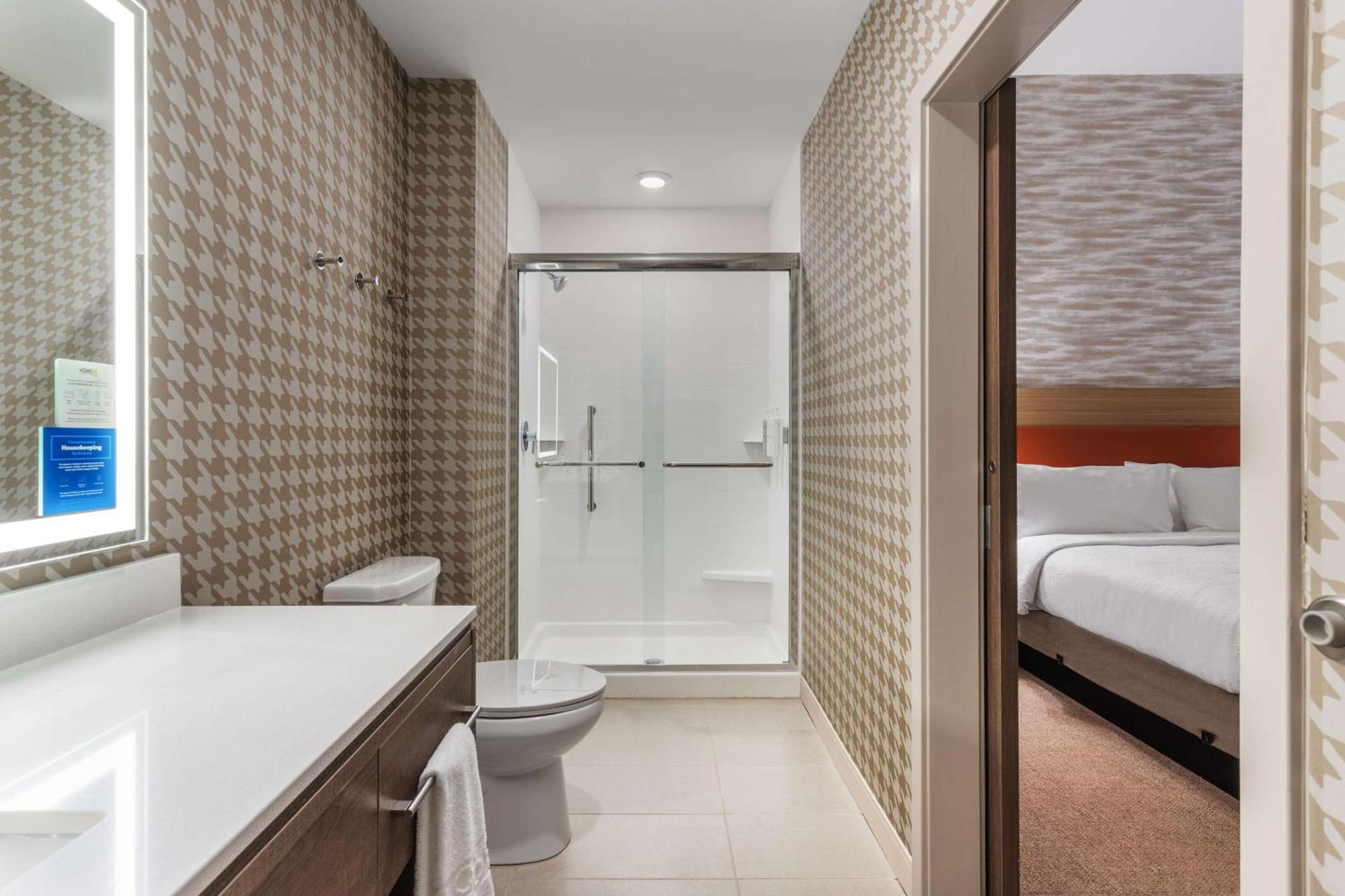 Home2 Suites By Hilton Cedar Rapids Westdale Kültér fotó