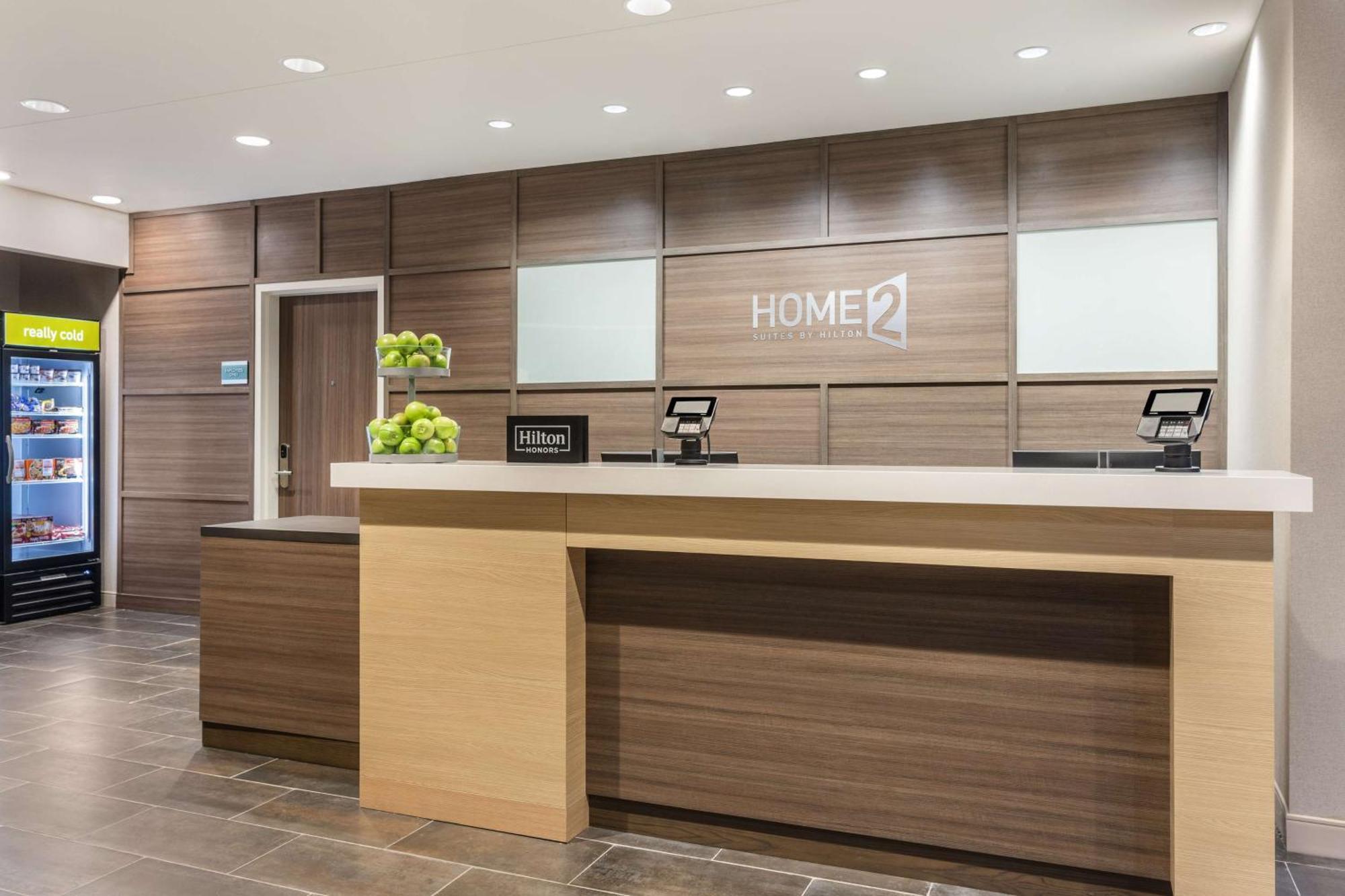 Home2 Suites By Hilton Cedar Rapids Westdale Kültér fotó