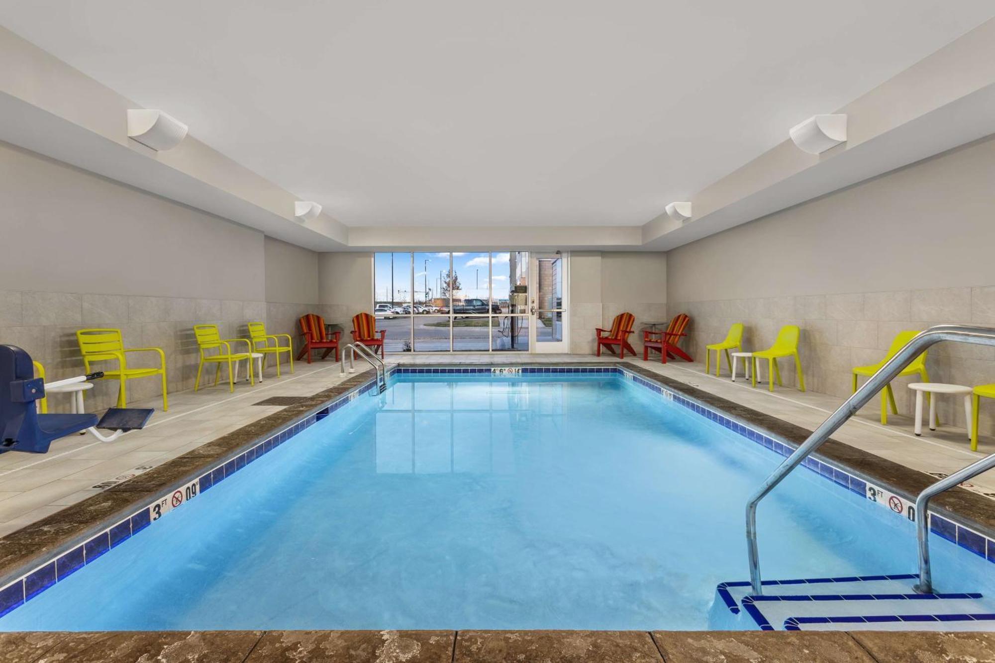 Home2 Suites By Hilton Cedar Rapids Westdale Kültér fotó